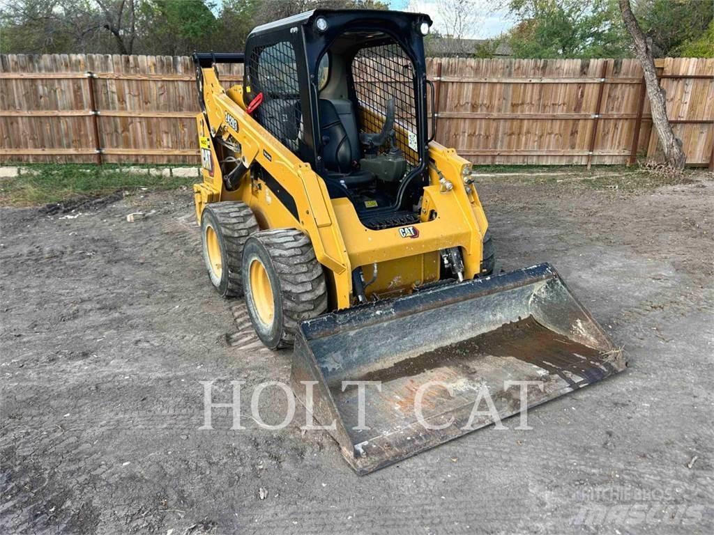 CAT 242D3 Мини товарачи
