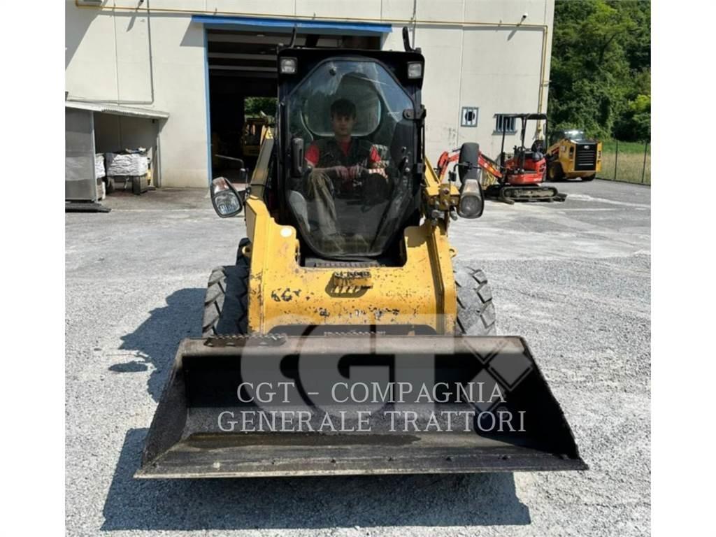 CAT 246C ZDC Мини товарачи
