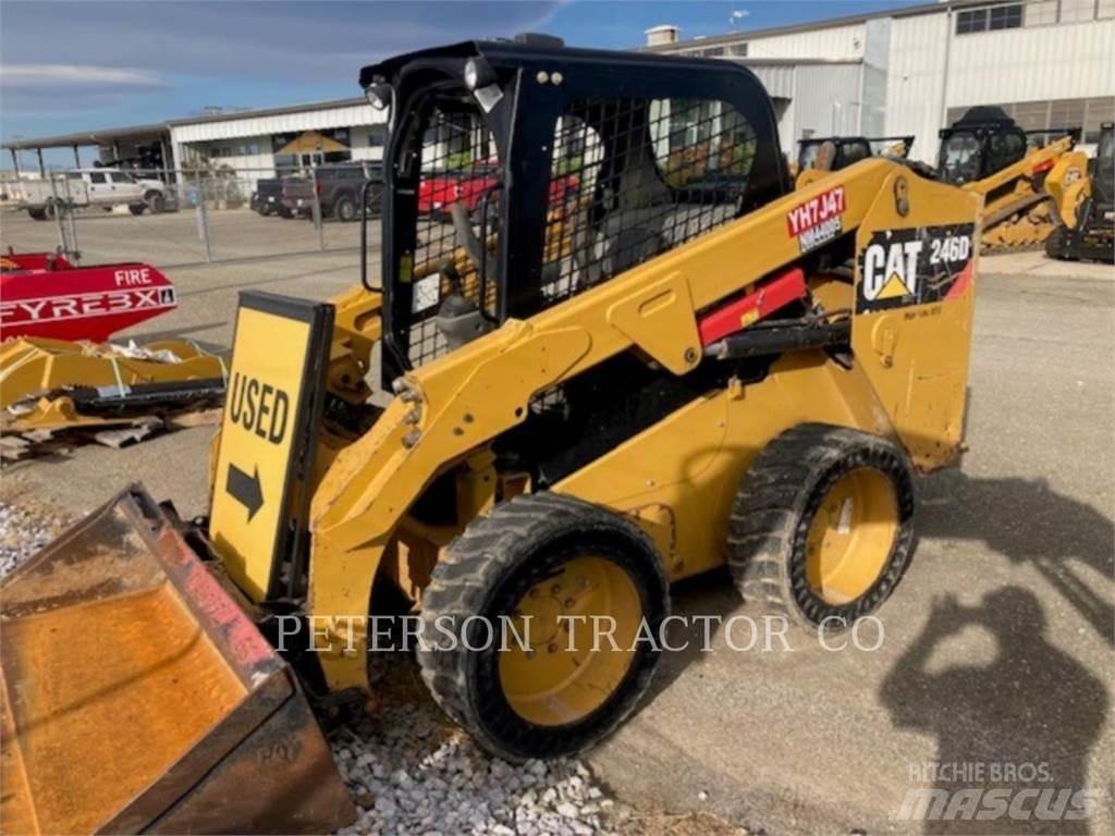 CAT 246D Мини товарачи
