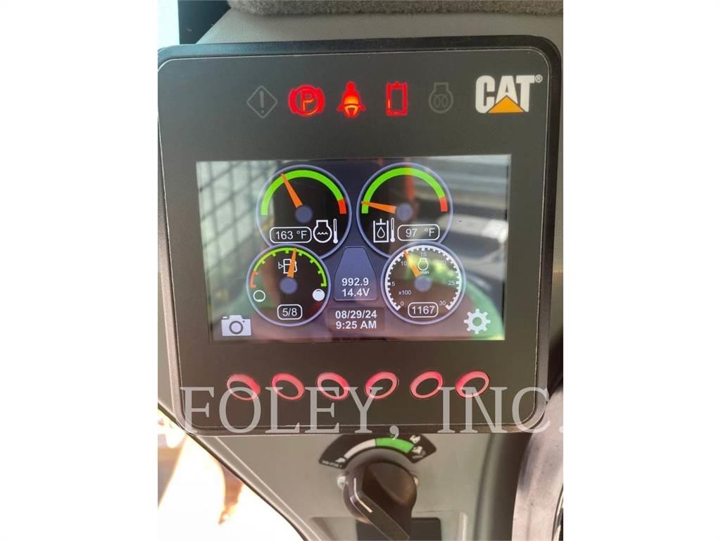 CAT 246D Мини товарачи

