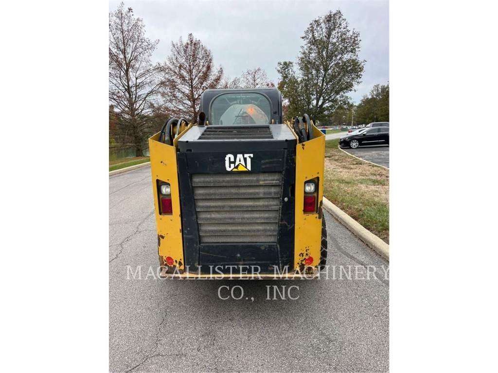 CAT 246D Мини товарачи
