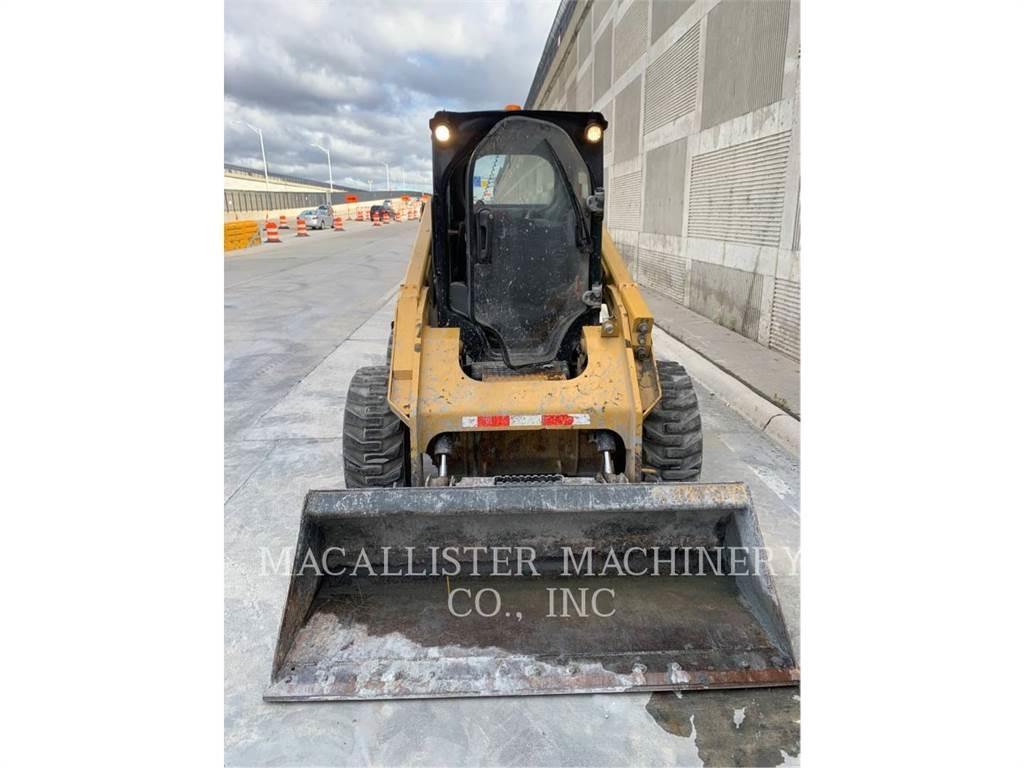CAT 246D Мини товарачи
