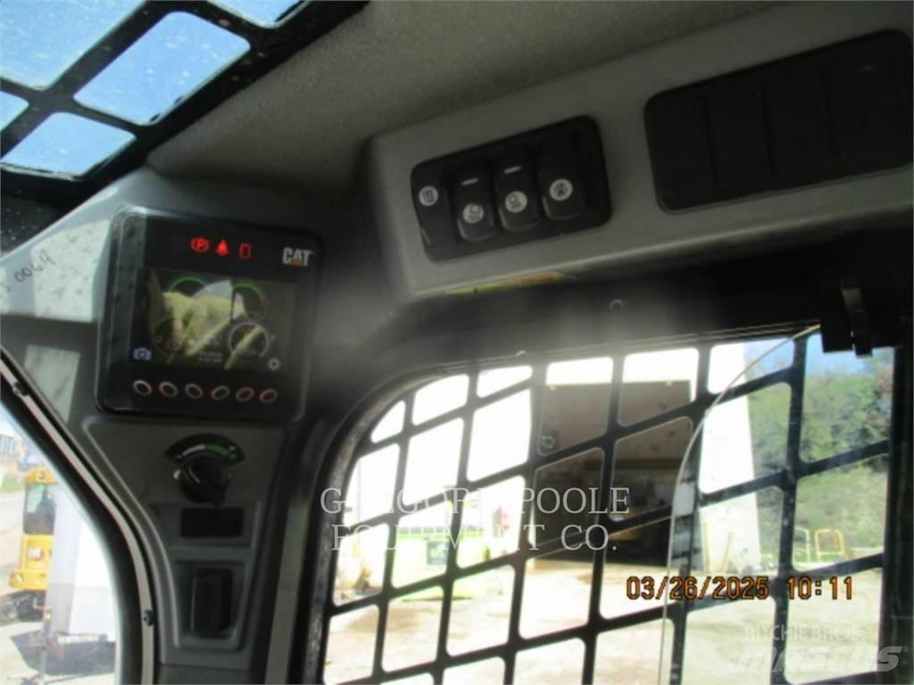CAT 246D Мини товарачи
