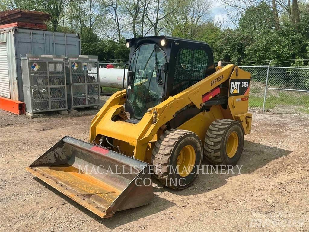 CAT 246D Мини товарачи
