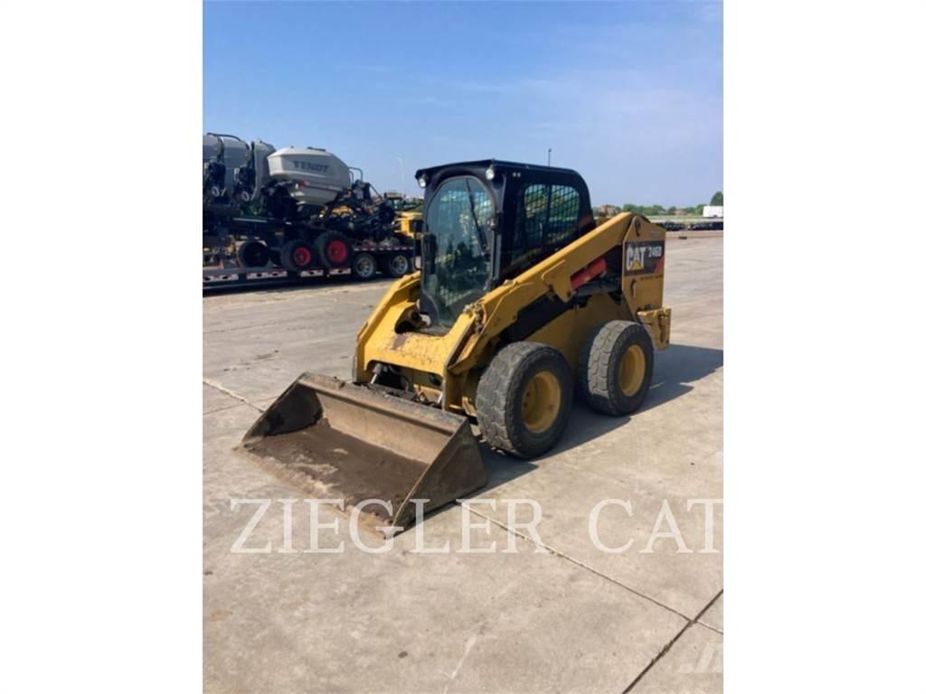 CAT 246D Мини товарачи
