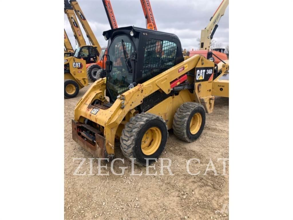 CAT 246D Мини товарачи
