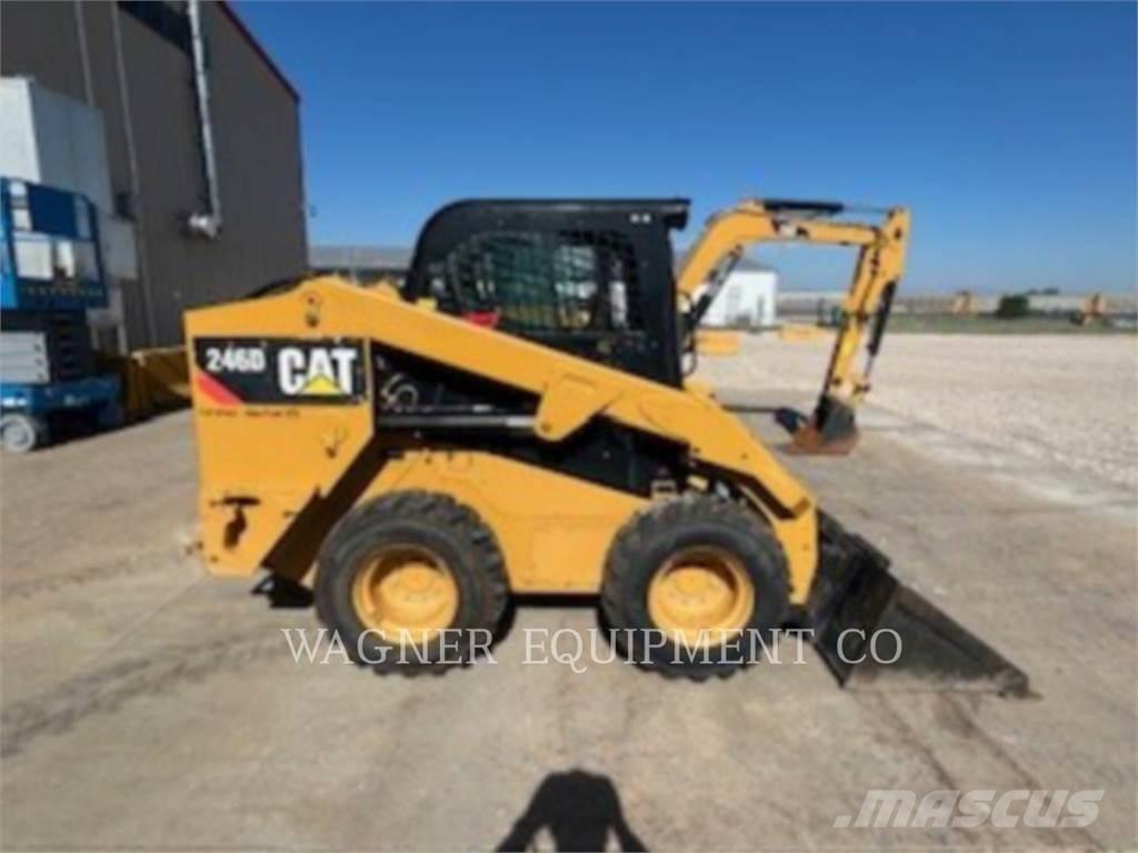 CAT 246D Мини товарачи
