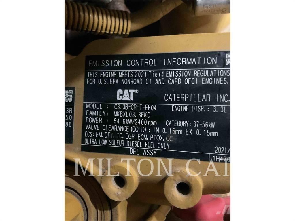 CAT 246D 3 Мини товарачи
