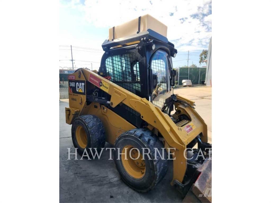 CAT 246D CBHF Мини товарачи
