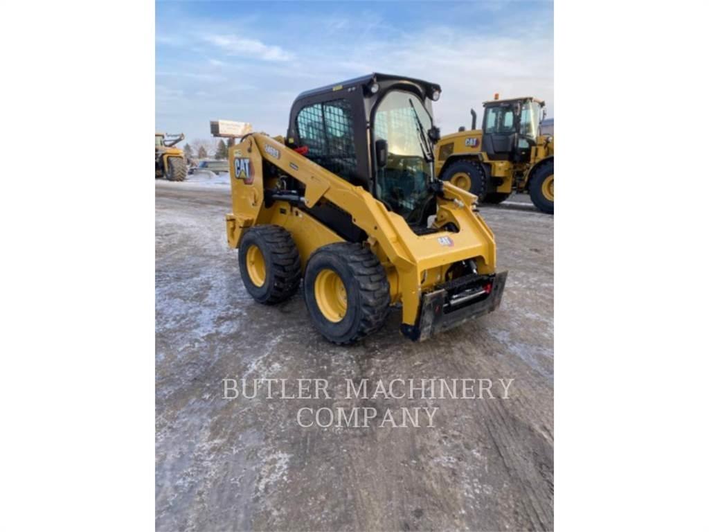 CAT 246D3 Мини товарачи
