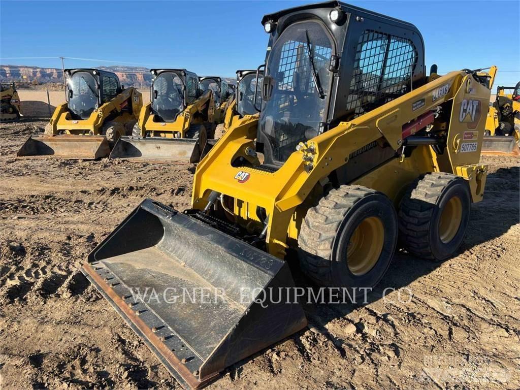 CAT 246D3 Мини товарачи

