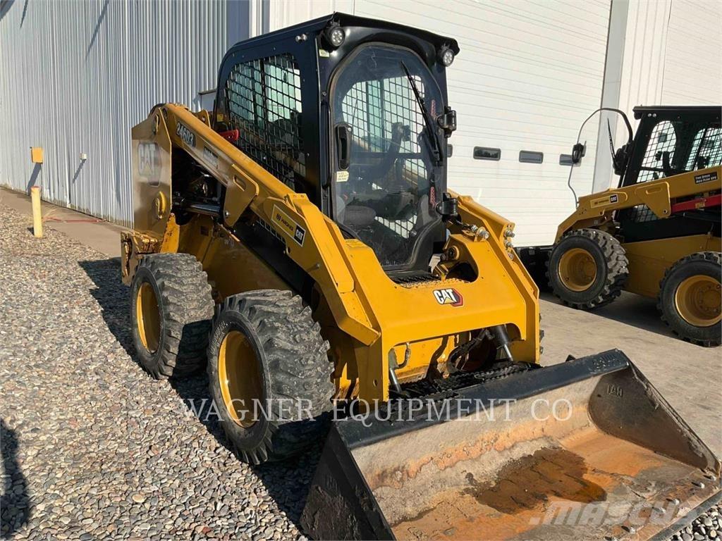 CAT 246D3 Мини товарачи

