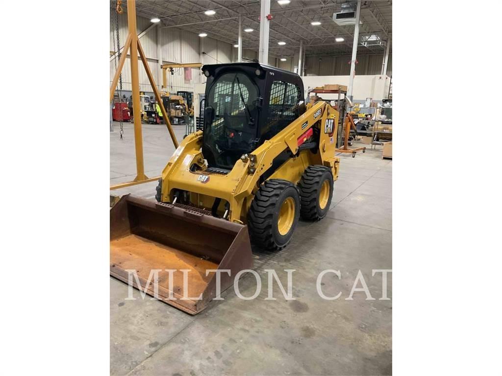 CAT 246D3 Мини товарачи
