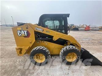 CAT 246D3 C3H2 Мини товарачи
