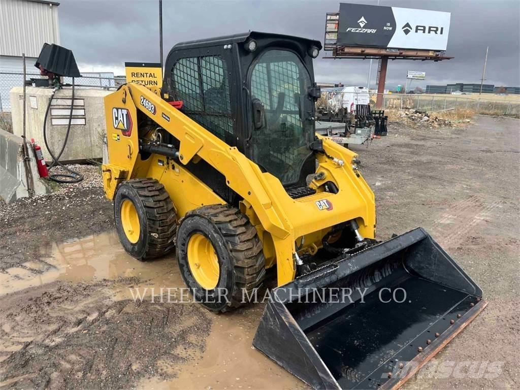 CAT 246D3 C3H2 Мини товарачи

