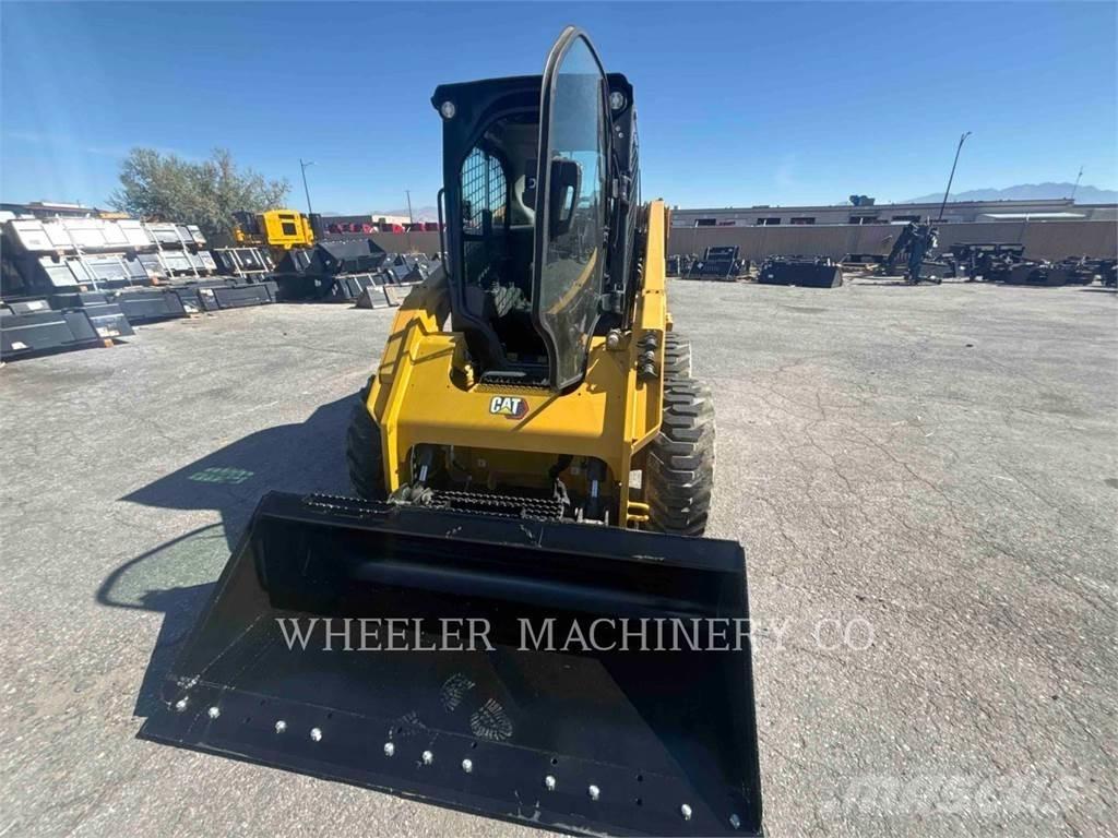 CAT 246D3 C3H2 Мини товарачи
