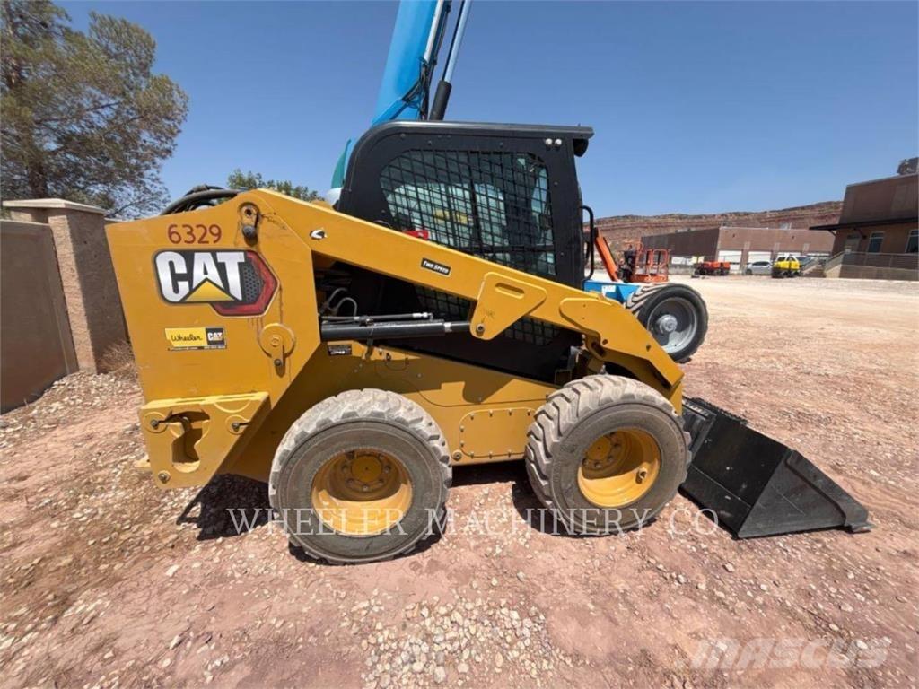 CAT 246D3 C3H2 Мини товарачи
