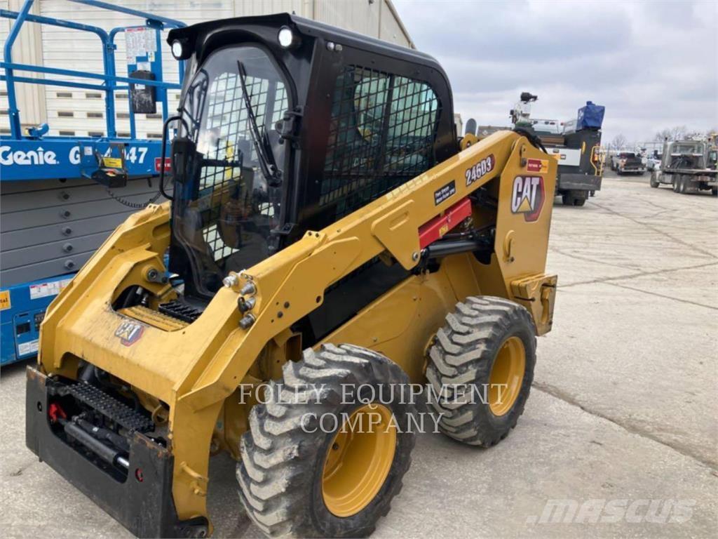 CAT 246D3XPS2C Мини товарачи
