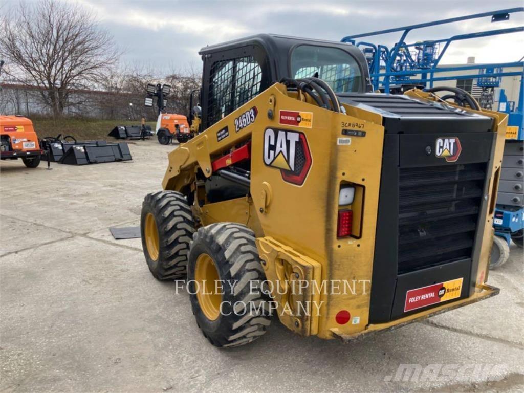 CAT 246D3XPS2C Мини товарачи
