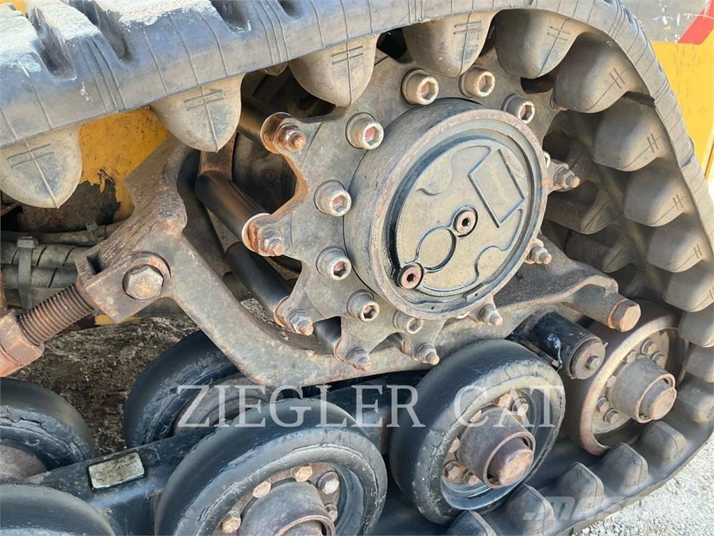 CAT 247B3 Верижен товарач
