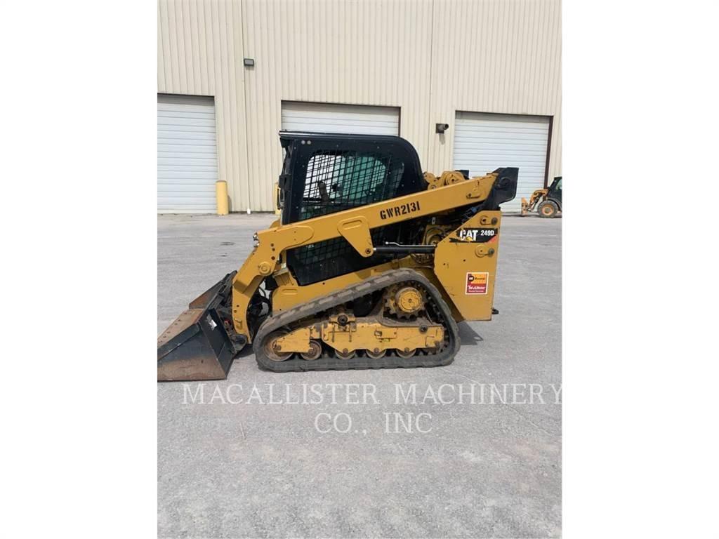 CAT 249D Верижен товарач