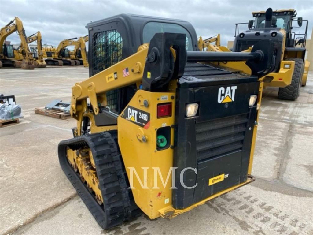 CAT 249D Мини товарачи
