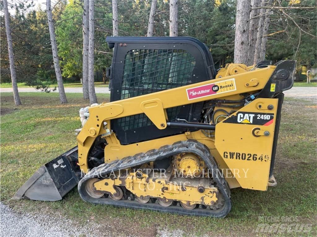CAT 249D Верижен товарач