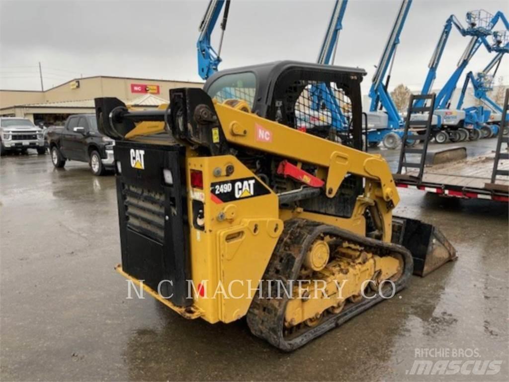 CAT 249D Мини товарачи
