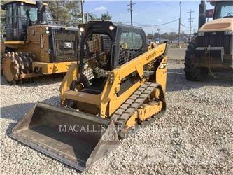 CAT 249D Верижен товарач