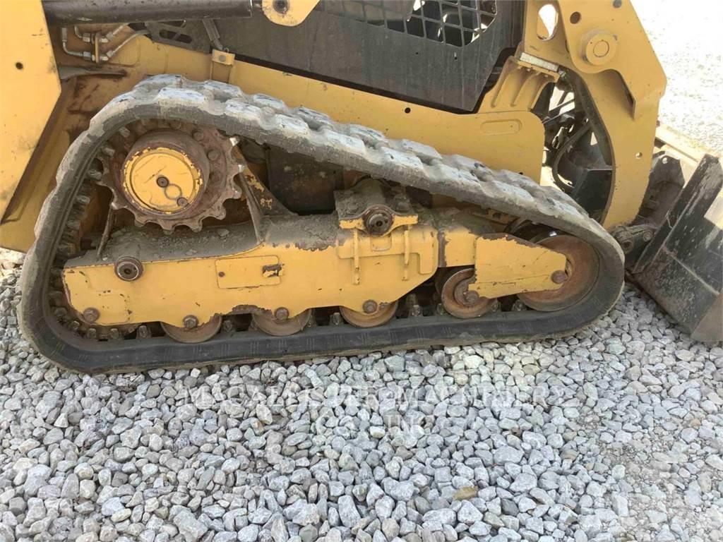 CAT 249D Верижен товарач