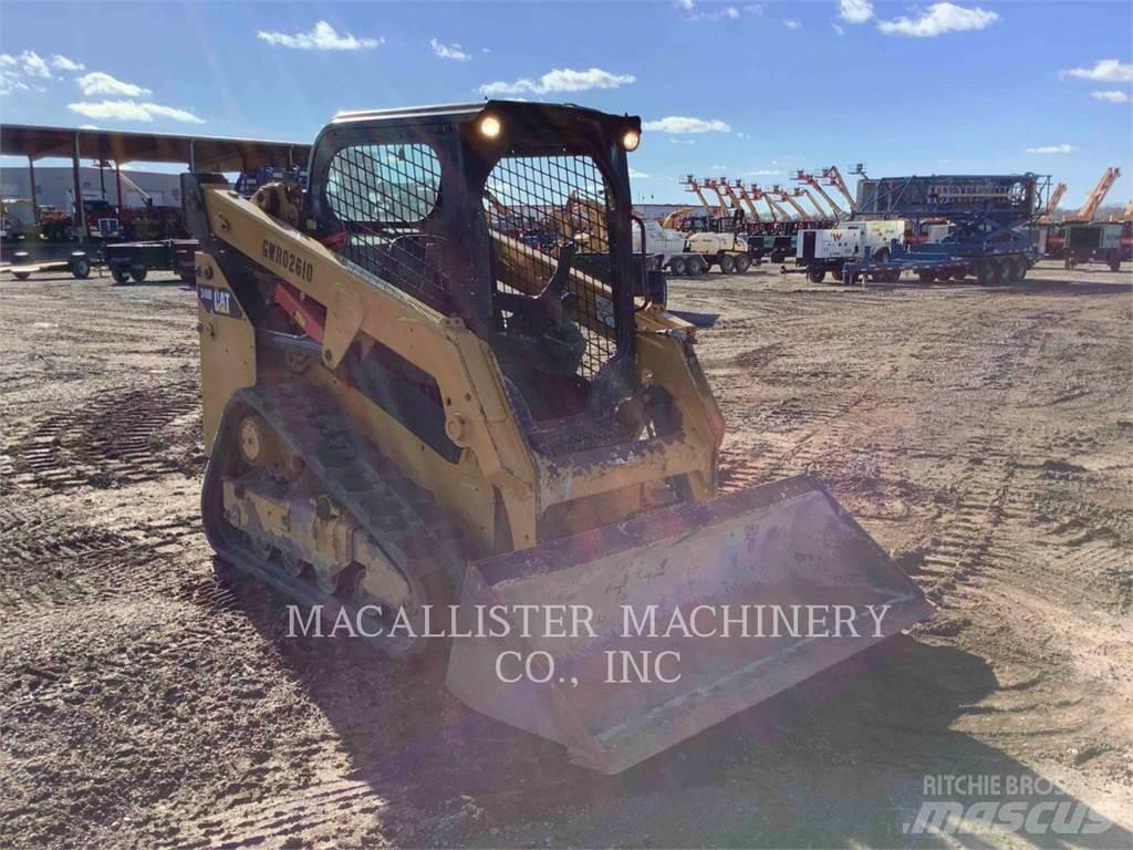 CAT 249D Верижен товарач