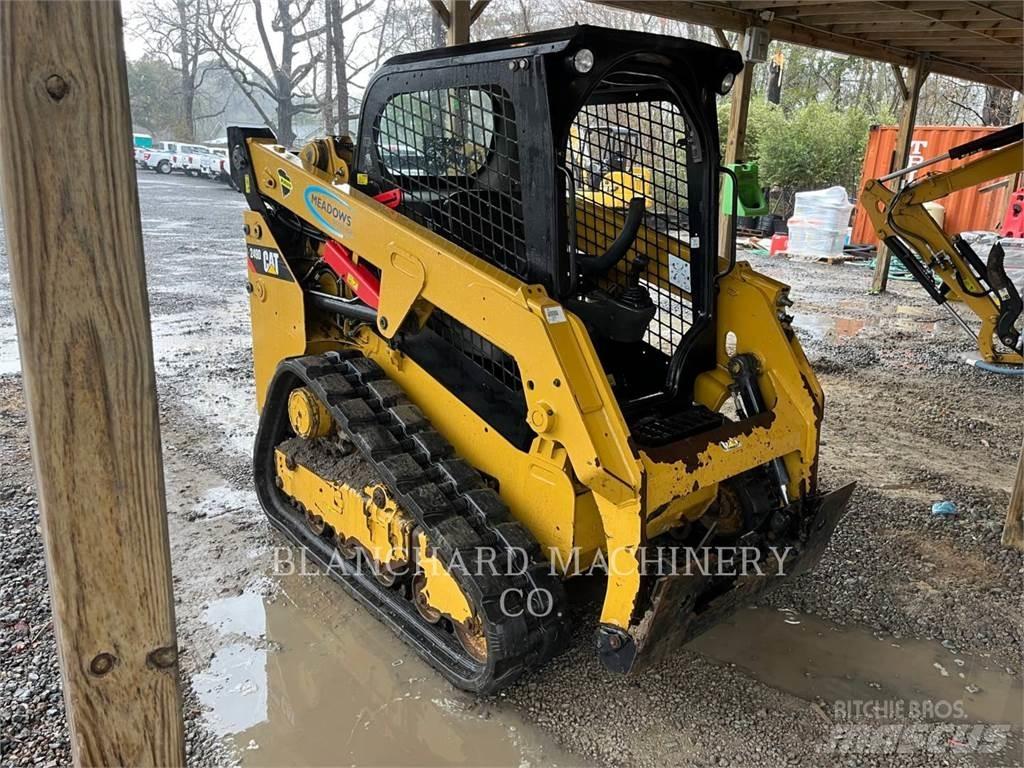 CAT 249D Верижен товарач