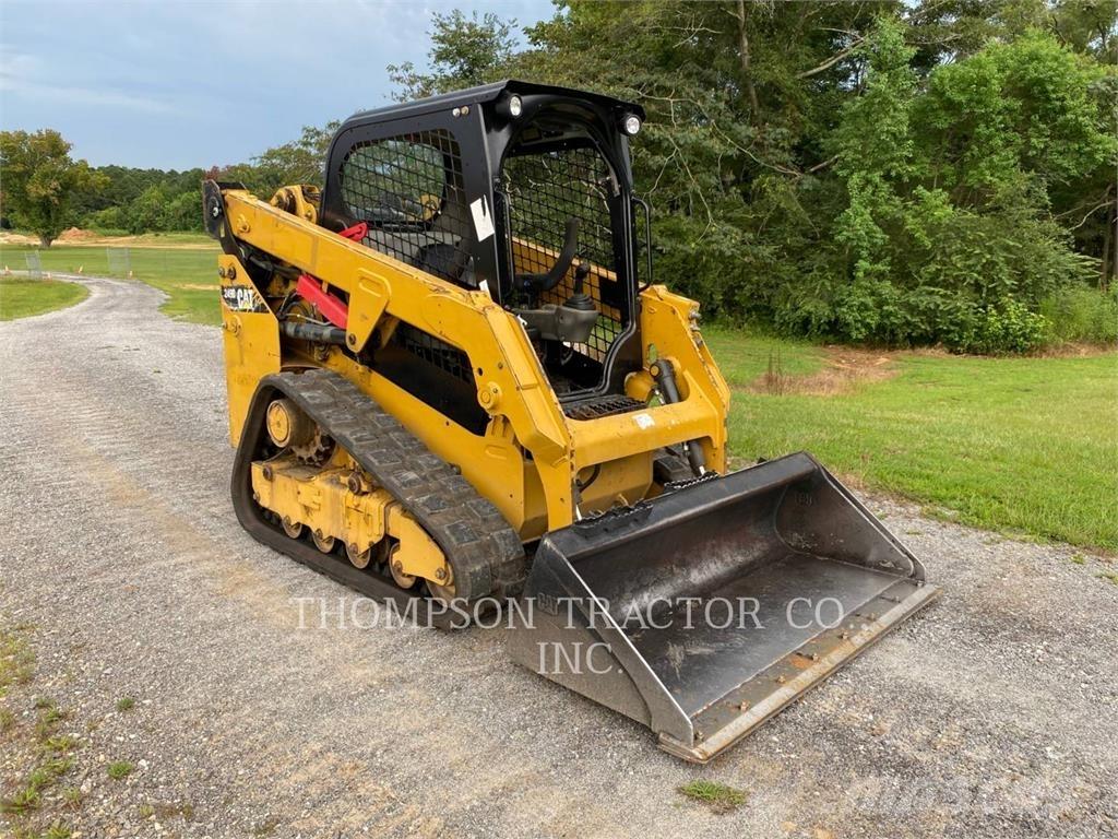 CAT 249D Верижен товарач