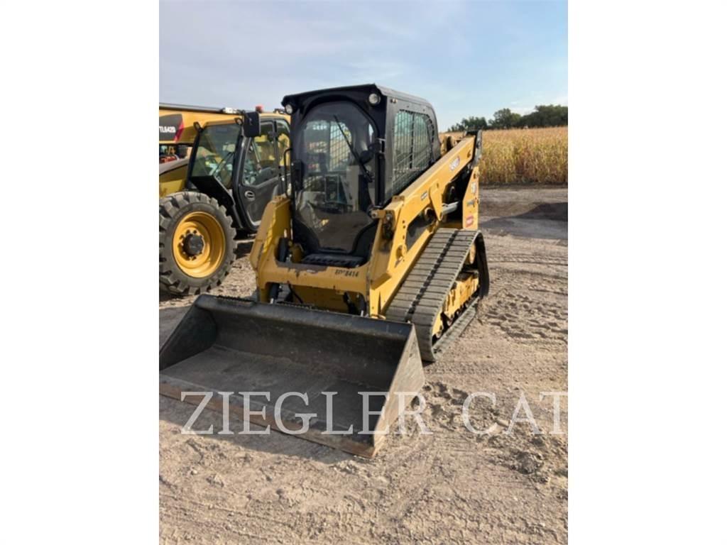 CAT 249D3 Верижен товарач
