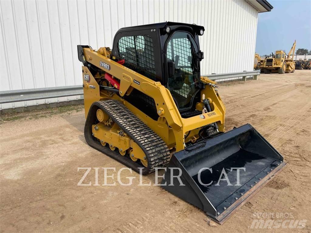 CAT 249D3 Верижен товарач