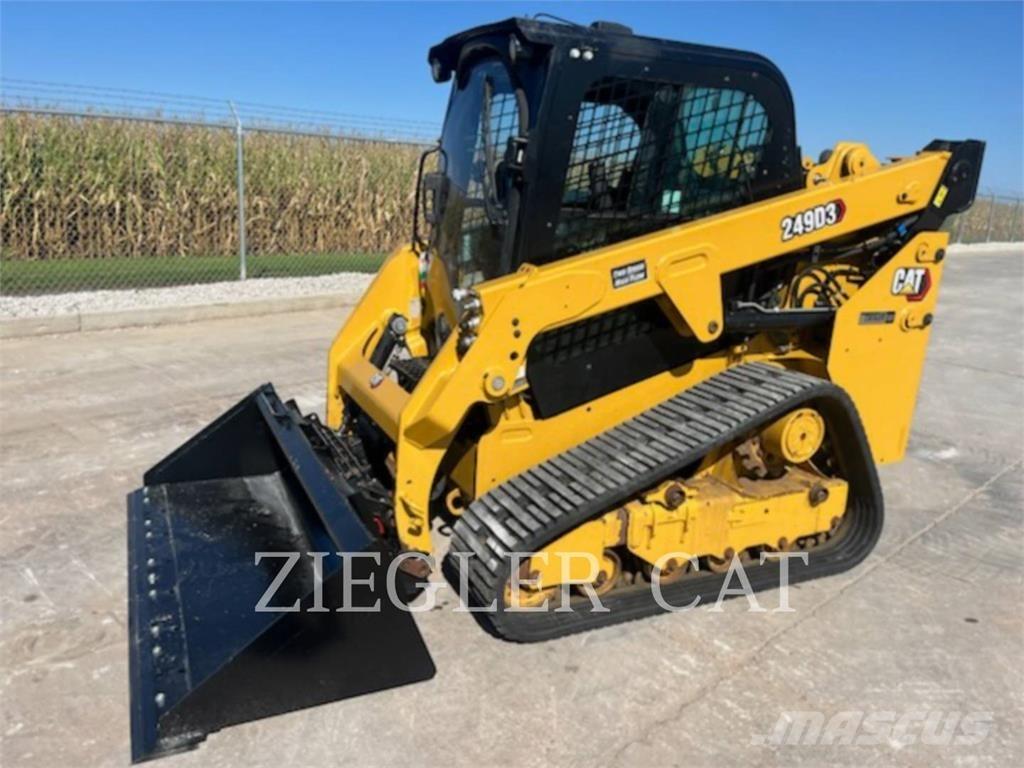 CAT 249D3 Верижен товарач
