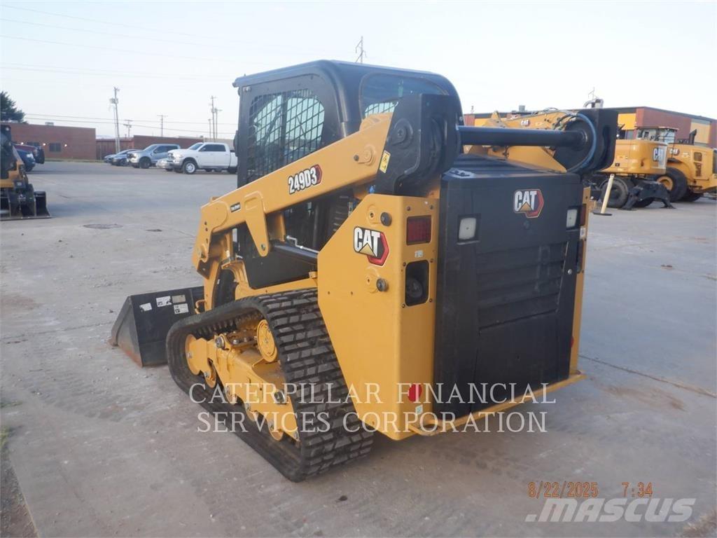 CAT 249D3 Верижен товарач