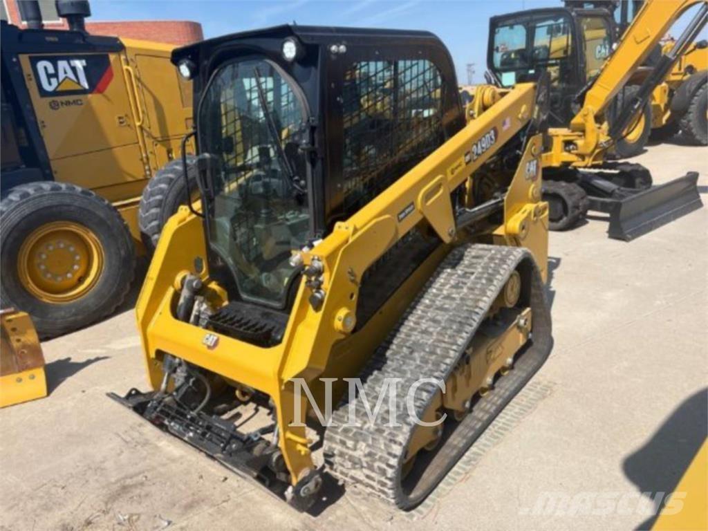 CAT 249D3 Верижен товарач