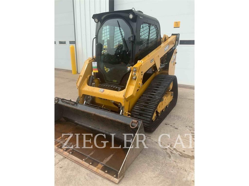 CAT 249D3 Верижен товарач