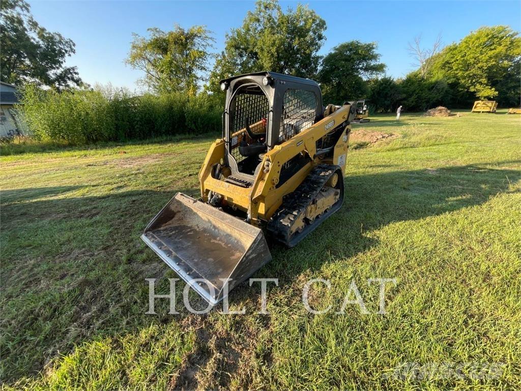 CAT 249D3 Верижен товарач