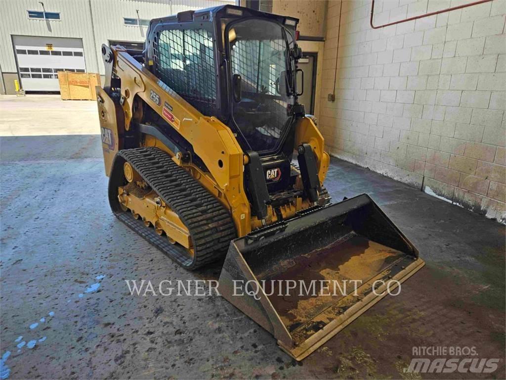 CAT 255 Верижен товарач