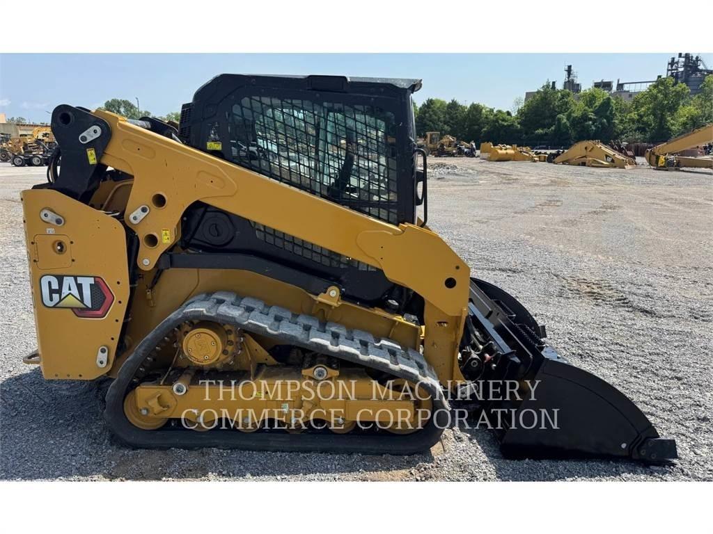 CAT 255 Верижен товарач