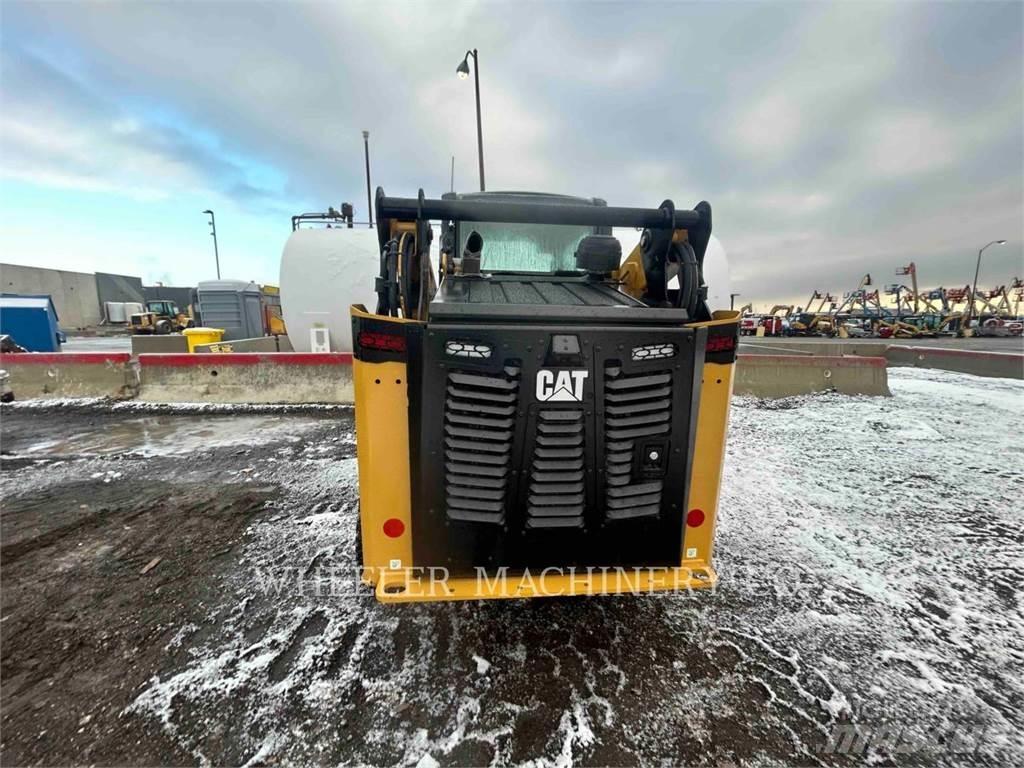 CAT 255 C3H2 Верижен товарач