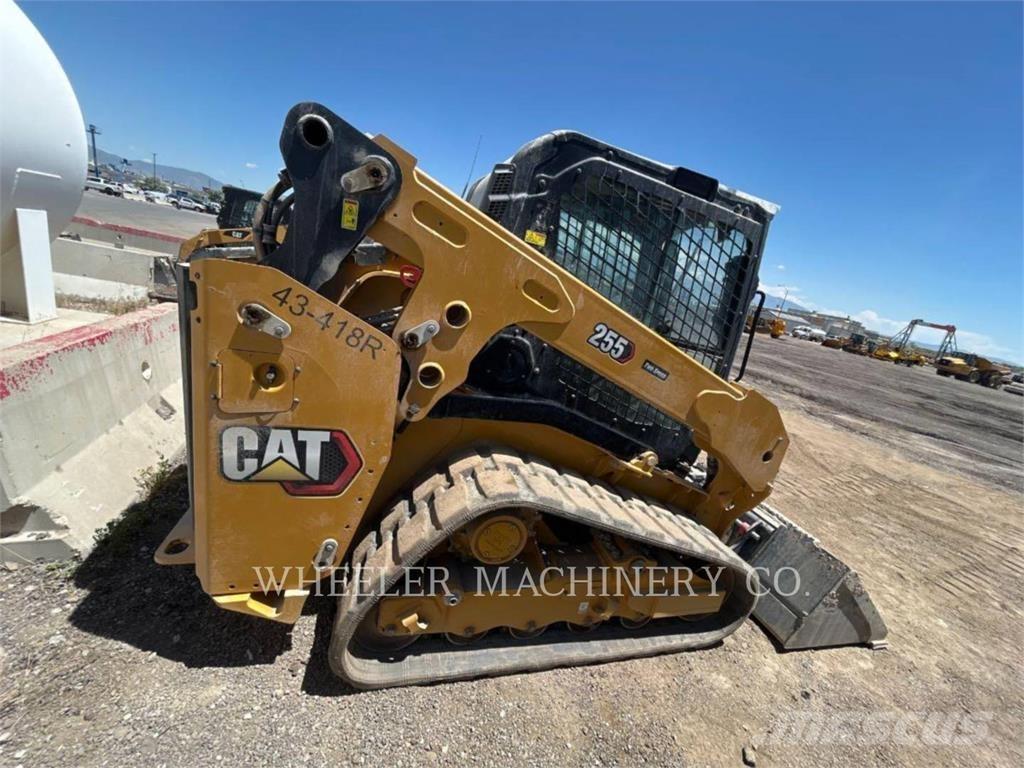 CAT 255 C3H2 Верижен товарач