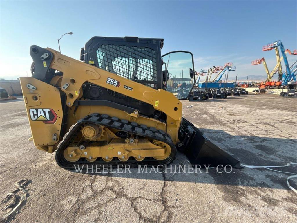 CAT 255 C3H2 Верижен товарач