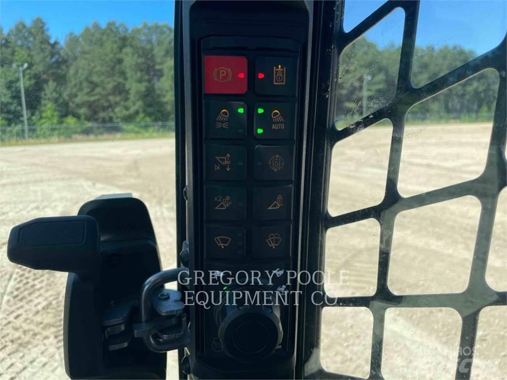 CAT 25505 Верижен товарач