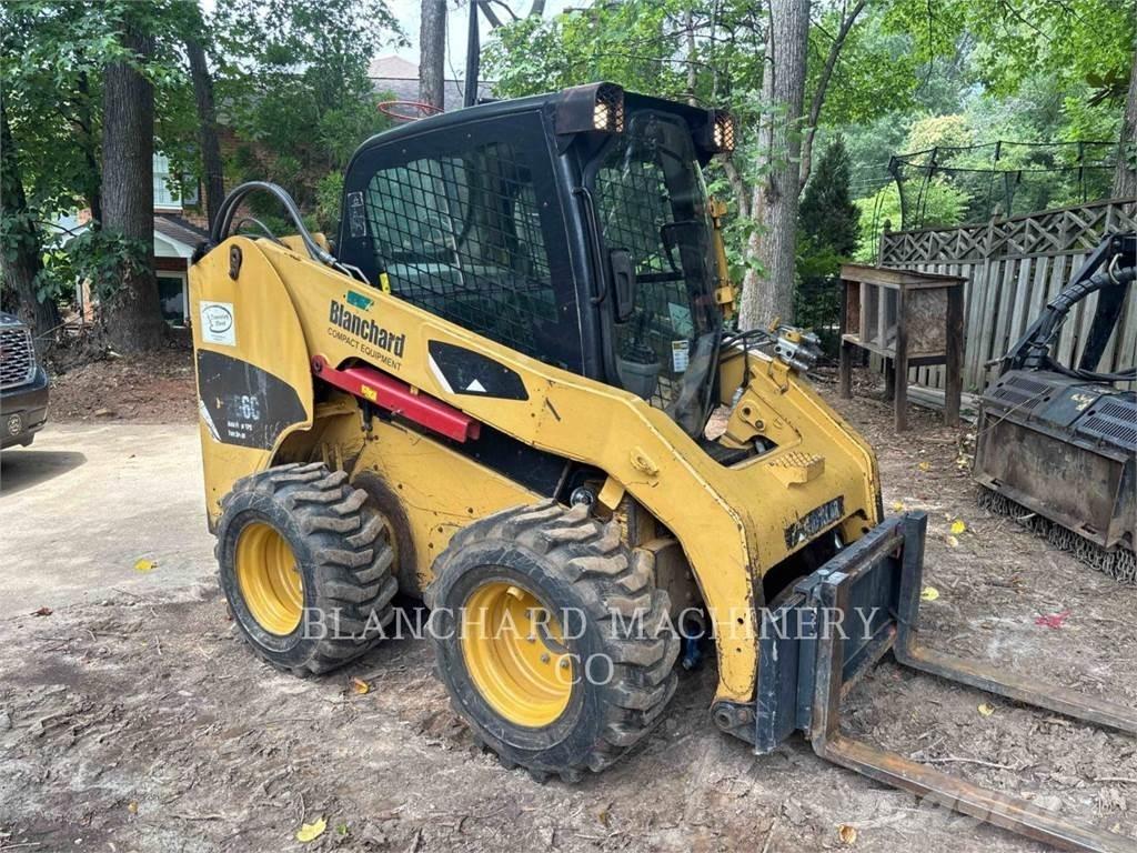 CAT 256C Мини товарачи

