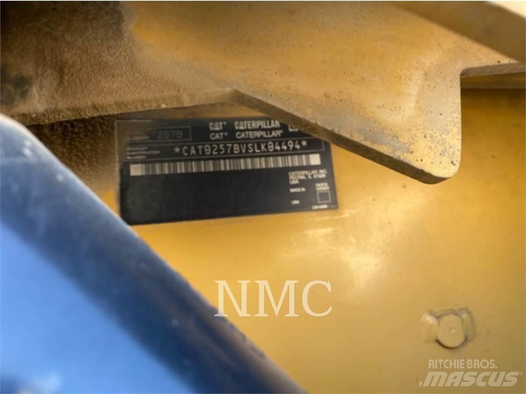CAT 257B Мини товарачи
