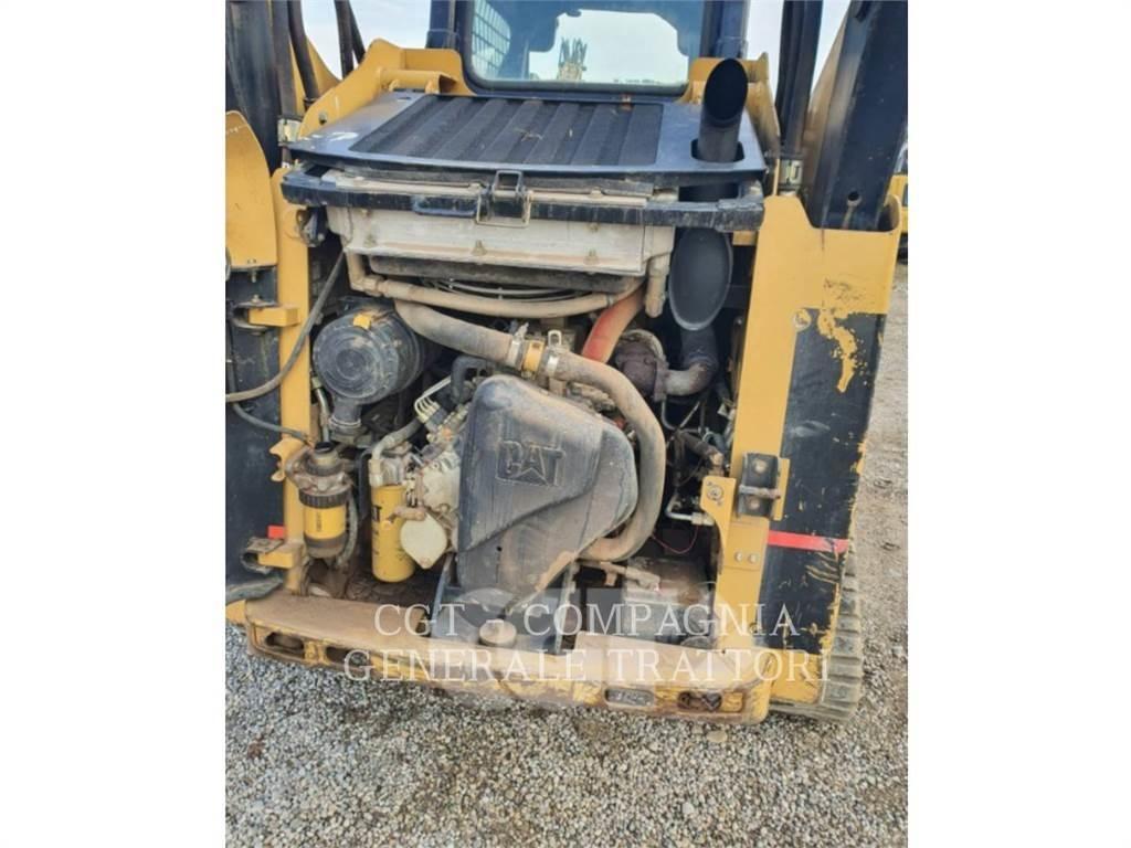 CAT 257B Верижен товарач