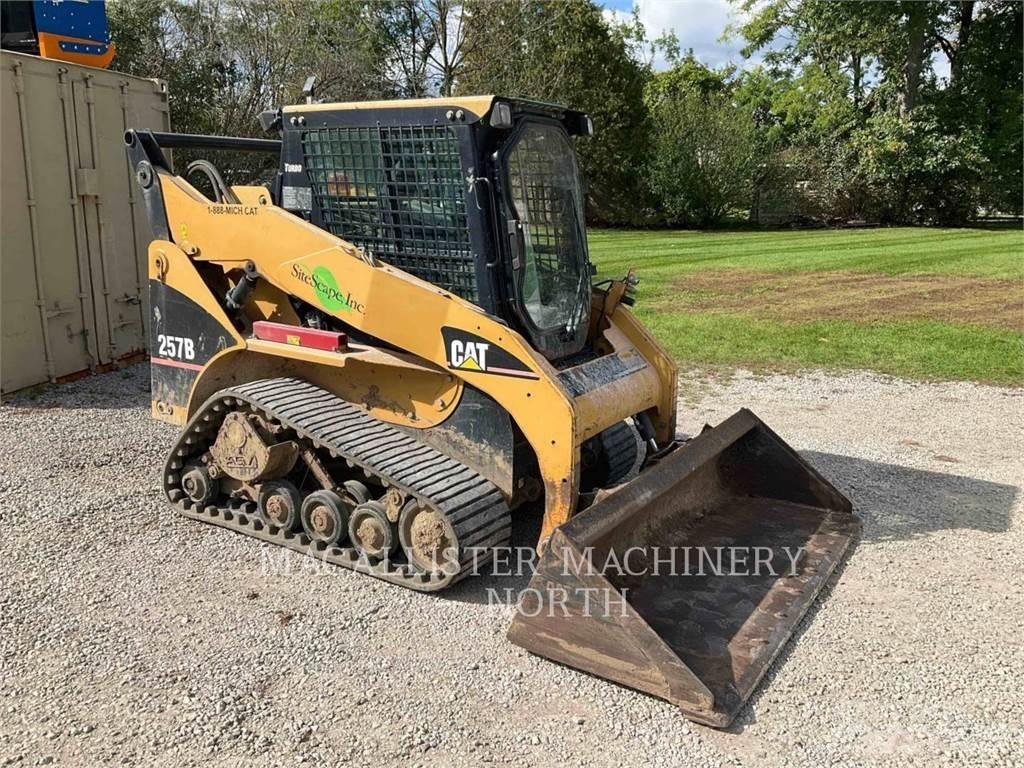 CAT 257B Мини товарачи
